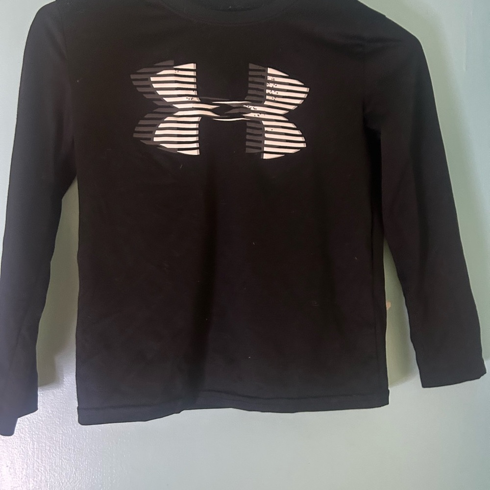 Under Armour Black Long Sleeve Performance Tee